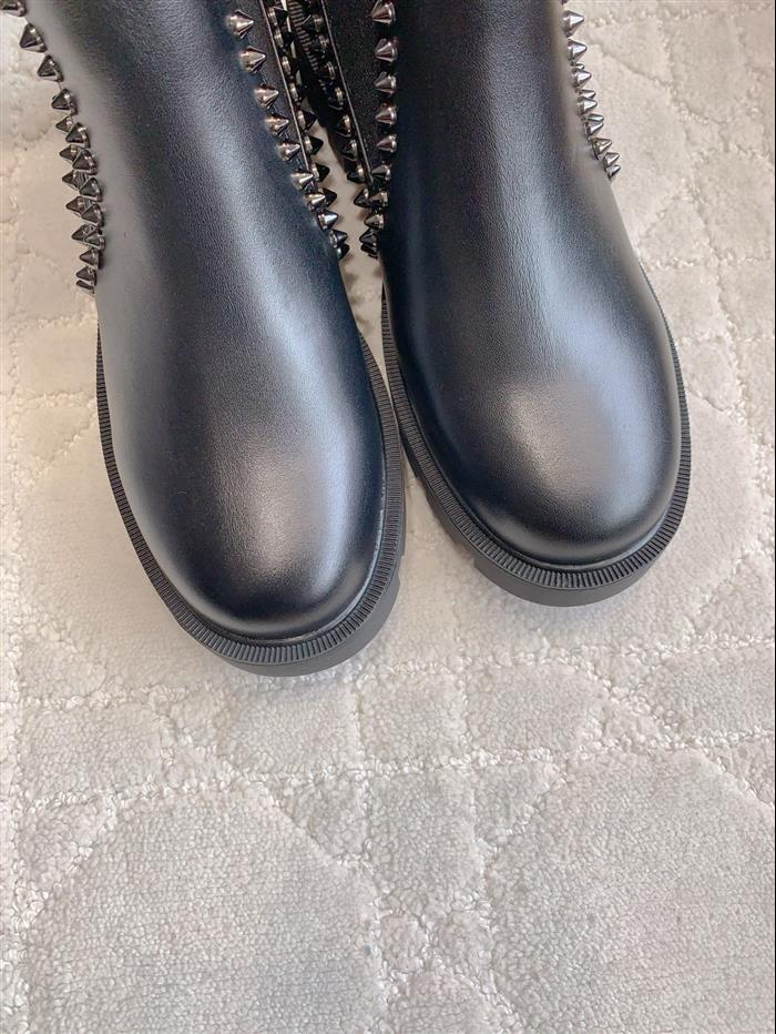 2025112818626384 390